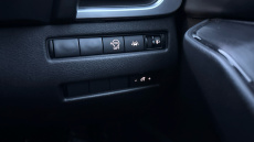 Nissan Qashqai 1.3 DiG-T MH Acenta Premium 5dr Petrol Hatchback